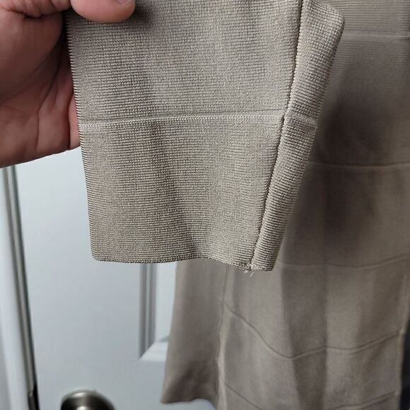 BLACK SAKS FIFTH AVENUE  - Picture 4 of 10